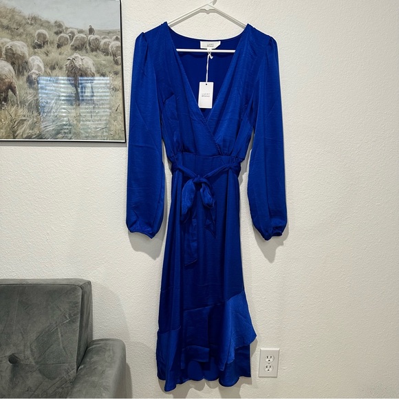 Lucky Brand Dresses & Skirts - Lucky Brand Women’s Royal Blue V-Neck Long Sleeve Boho Silky Peasant Dress